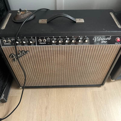 Fender '64 Vibroverb Custom 40-Watt 1x15
