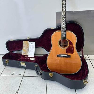 Gibson J-45 Vine Natural