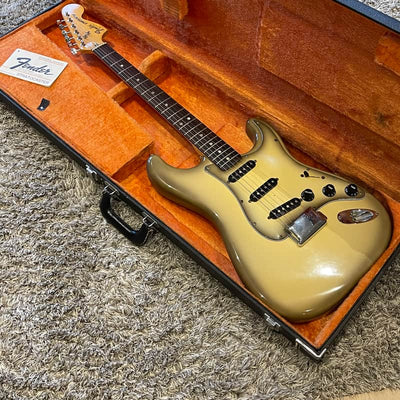 Fender Stratocaster Antigua