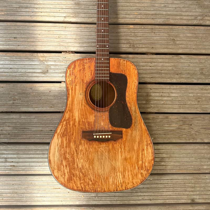 Guild D-25 Mahogany Brown