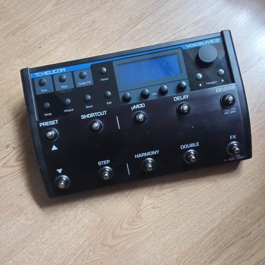 TC Helicon TC Helicon VoiceLive 2 Black - Reverb