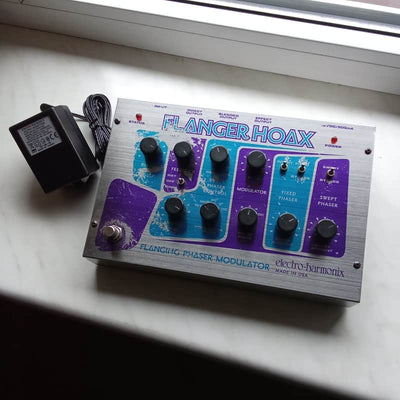 Electro-Harmonix 2010s Electro-Harmonix Flanger Hoax Phaser / Flanger Modulator...