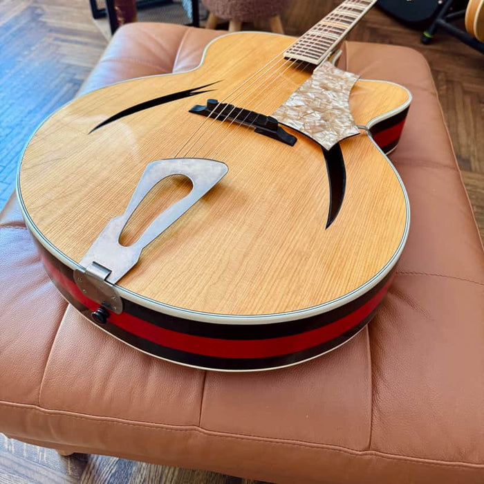 Neunaber Audio Archtop Cateyes Natural