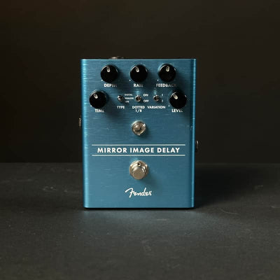 Fender Mirror Image Delay Blue
