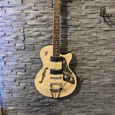 Duesenberg Duesenberg 2010s Duesenberg Starplayer TV Pearl Series Semi-Hollow Electr... B-Stock - Offerta BSTOCK