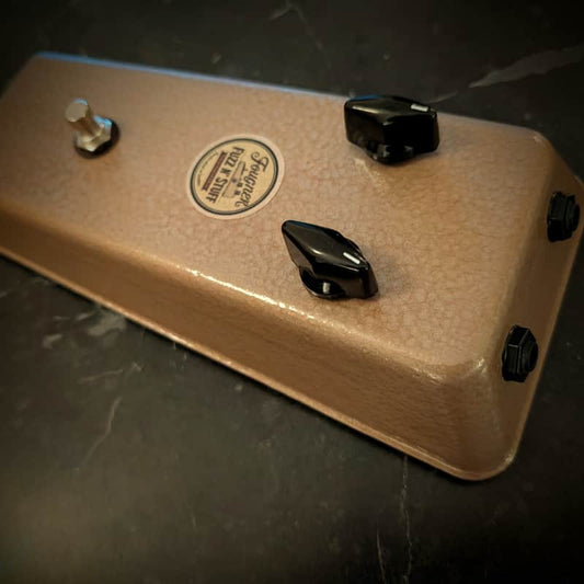 Fuzznstuff Fuzznstuff Fog bender Mk1 Vintage Hammered brown/copper - Reverb
