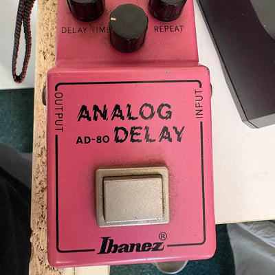 Ibanez Ibanez AD-80 Analog Delay Pink B-Stock - Offerta BSTOCK