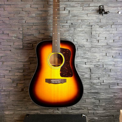 Guild Guild D-40 Traditional Antique Sunburst B-Stock - Offerta BSTOCK
