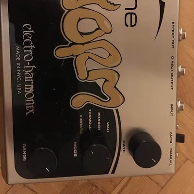 Electro-Harmonix Electro-Harmonix 2000s Electro-Harmonix The Worm Analog Wah / Phaser / Vibrato ... B-Stock - Offerta BSTOCK