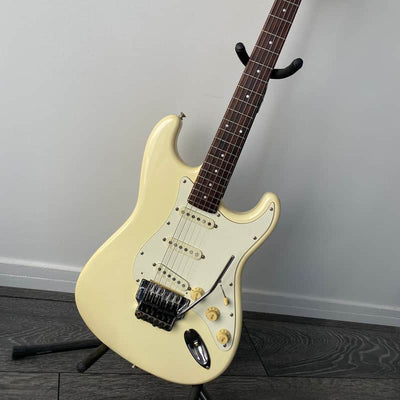 Fender Fender 1987 Fender Stratocaster Japan Kahler Spyder Tremolo with... B-Stock - Offerta BSTOCK