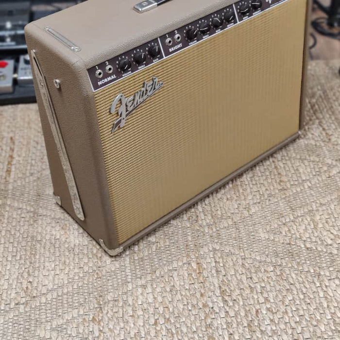 Fender '63 Vibroverb Reissue 40-Watt 2x10