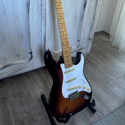 Fender Classic Series '50s Stratocaster 2-Color Su...