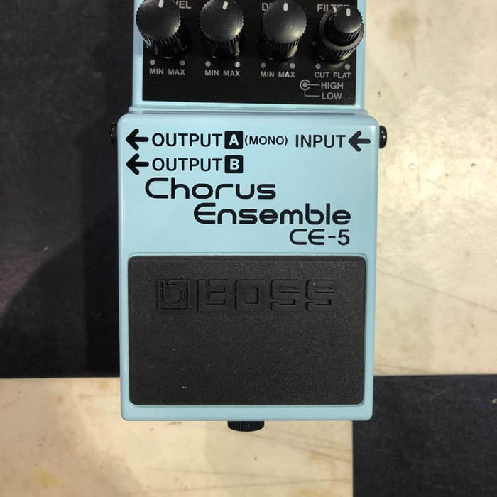 Boss CE-5 Chorus Ensemble Blue