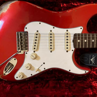 Fender Stratocaster Candy Apple Red