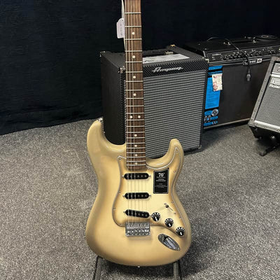 Fender Fender 70th Anniversary Vintera II Stratocaster... B-Stock - Offerta BSTOCK
