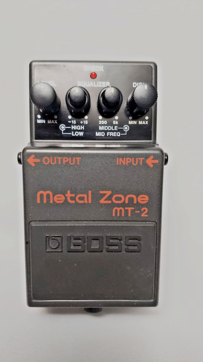 Boss MT-2 Metal Zonneffekt