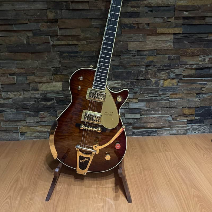 Gretsch G6134T-LTD16 Limited Edition Penguin with Bigsby Walnu...