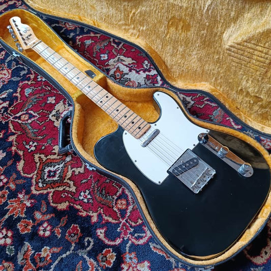 Fender Fender Telecaster with Maple Fretboard Black - Reverb