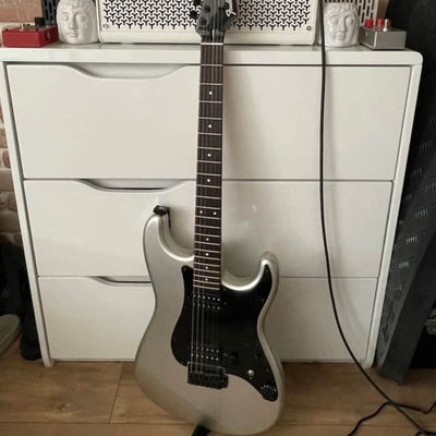 Fender Fender MIJ Boxer Stratocaster HH Inca Silver B-Stock - Offerta BSTOCK