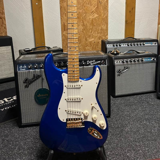 Fender Fender Custom Shop Limited Edition 70th Anniversary Strat... - Reverb