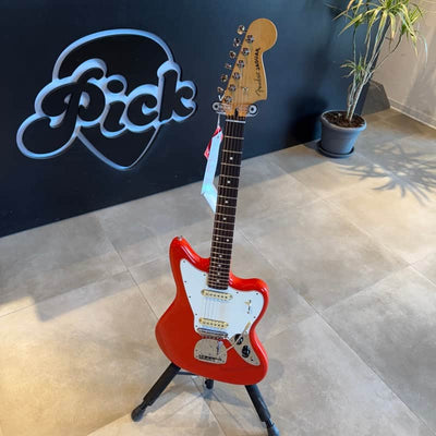 Fender Fender Player II Jaguar Coral Red B-Stock - Offerta BSTOCK